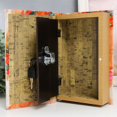  Сейф-книга Красивая девушка, 21х13х5 см, дерево, кожзам, 9079004 
