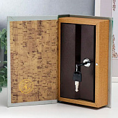  Сейф-книга дерево кожзам Корабль. Чудо. Девид Нельсон 21х13х5 см 5860292 