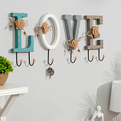  Крючки для одежды декоративные TAKE IT EASY «Love — буква с крючком» 7381522 